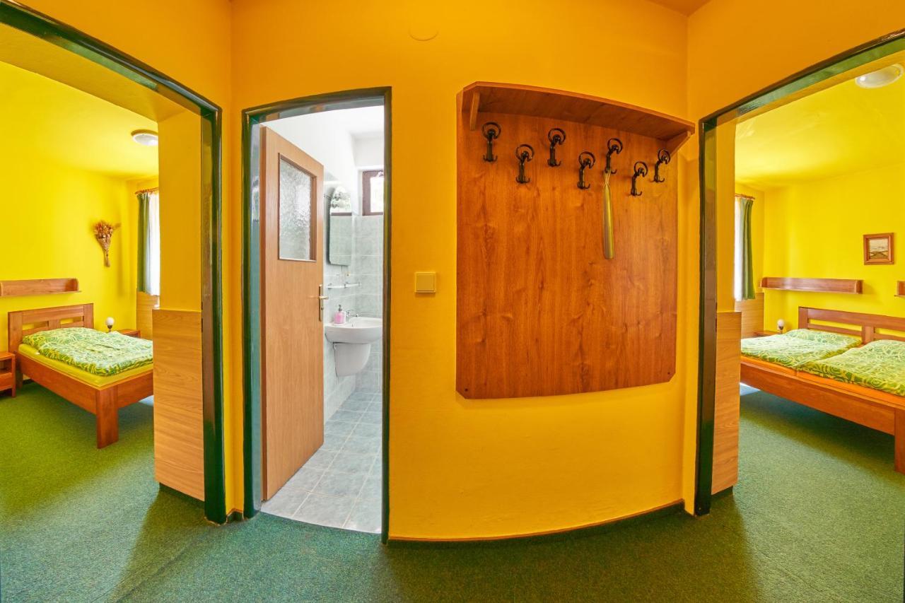 Pension & Restaurace Zeleny Mlyn Žacléř Kültér fotó